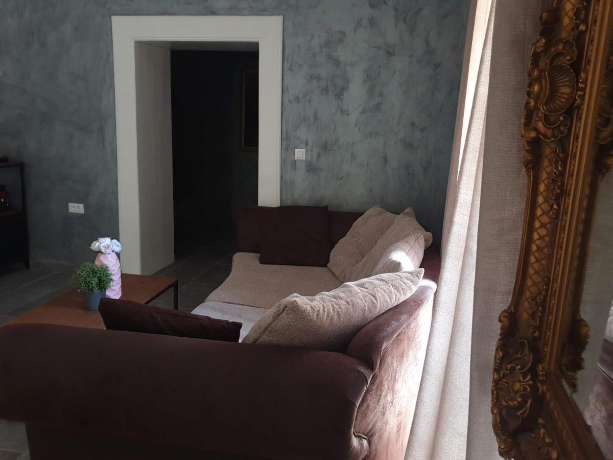 Art House 1800 Villa Tribalj  Exterior photo